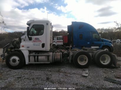 Lot #2992829293 2015 FREIGHTLINER CASCADIA 125