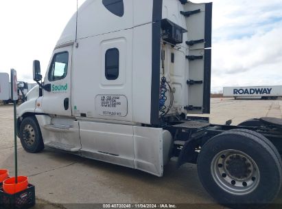 Lot #2992829242 2016 FREIGHTLINER CASCADIA 125