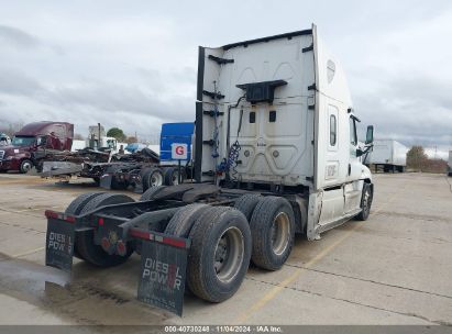 Lot #2992829242 2016 FREIGHTLINER CASCADIA 125