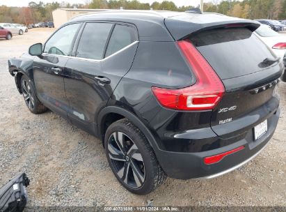 Lot #3051083620 2024 VOLVO XC40 B5 ULTIMATE BRIGHT THEME