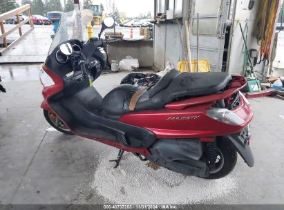 Lot #3035095110 2006 YAMAHA YP400