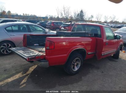 Lot #2995296025 2000 CHEVROLET S-10 LS