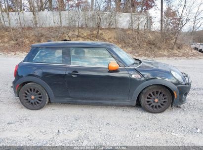 Lot #3042570312 2017 MINI HARDTOP COOPER