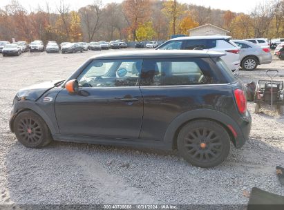 Lot #3042570312 2017 MINI HARDTOP COOPER