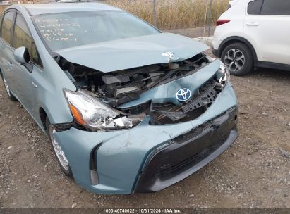 Lot #3020797943 2017 TOYOTA PRIUS V THREE