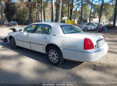 Lot #2995295703 2007 LINCOLN TOWN CAR SIGNATURE LIMITED