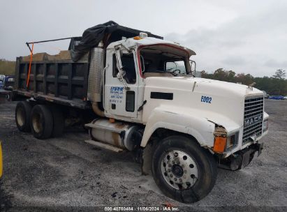 Lot #2992829603 2003 MACK 600 CH600