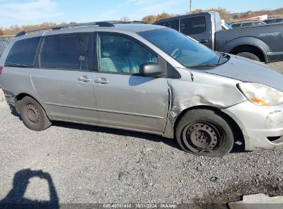 Lot #3034053746 2004 TOYOTA SIENNA LE