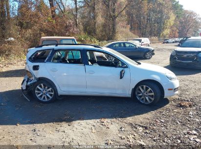 Lot #2995295988 2014 VOLKSWAGEN JETTA SPORTWAGEN 2.5L SE