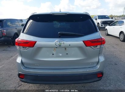 Lot #3035073825 2019 TOYOTA HIGHLANDER XLE