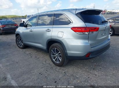 Lot #3035073825 2019 TOYOTA HIGHLANDER XLE