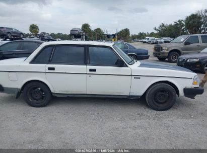 Lot #3052076261 1992 VOLVO 240 GL