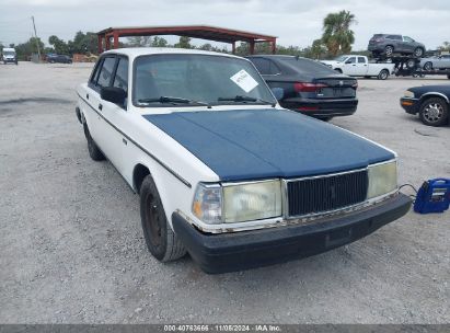 Lot #3052076261 1992 VOLVO 240 GL