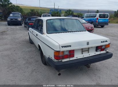 Lot #3052076261 1992 VOLVO 240 GL