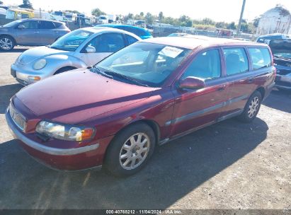 Lot #2996535953 2003 VOLVO V70 2.4