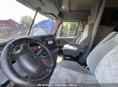 Lot #2992829276 2015 FREIGHTLINER CASCADIA 125