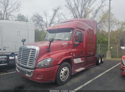 Lot #2992829276 2015 FREIGHTLINER CASCADIA 125