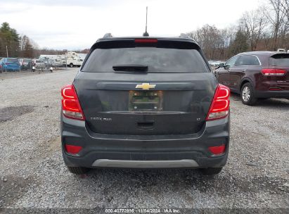 Lot #3037545714 2020 CHEVROLET TRAX AWD LT