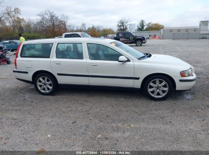 Lot #2995295280 2003 VOLVO V70 2.4T