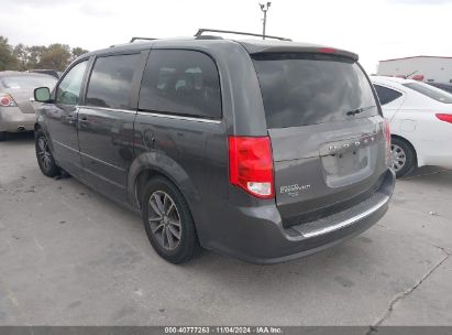 Lot #2997781116 2017 DODGE GRAND CARAVAN SXT