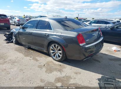 Lot #3053063617 2019 CHRYSLER 300 TOURING