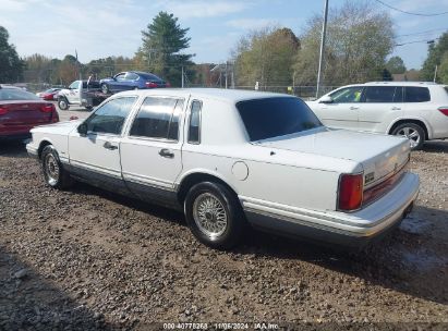 Lot #2992829120 1993 LINCOLN TOWN CAR SIGNATURE/JACK NICKLAUS