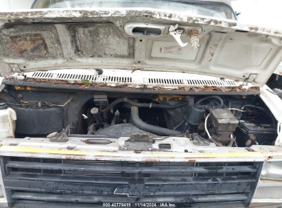 Lot #3035073552 1985 GMC CUTAWAY VAN G3500