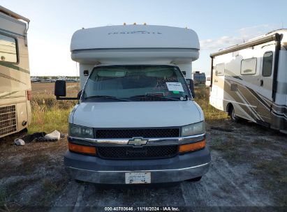 Lot #3052076373 2006 CHEVROLET EXPRESS CUTAWAY WORK VAN