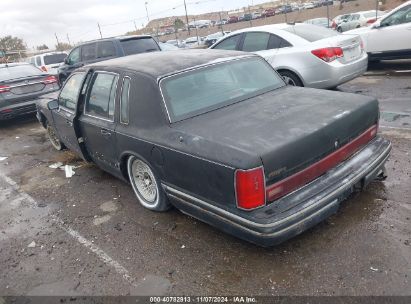 Lot #2992831524 1994 LINCOLN TOWN CAR EXECUTIVE