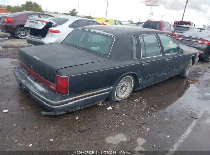 Lot #2992831524 1994 LINCOLN TOWN CAR EXECUTIVE