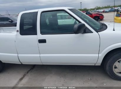 Lot #3051086989 2003 GMC SONOMA SLS