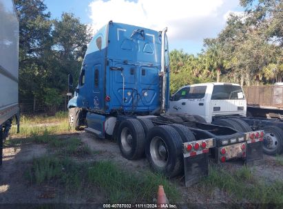 Lot #2992821513 2009 FREIGHTLINER CASCADIA 125