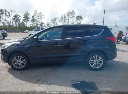 Lot #3052076333 2019 FORD ESCAPE SE