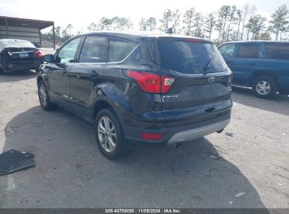 Lot #3052076333 2019 FORD ESCAPE SE