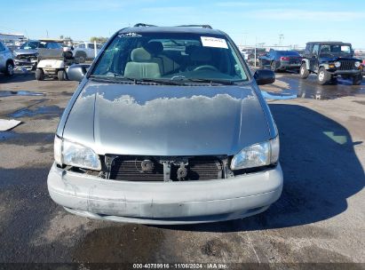 Lot #3035094896 1999 TOYOTA SIENNA LE