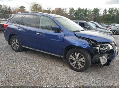 Lot #2995294801 2017 NISSAN PATHFINDER SV