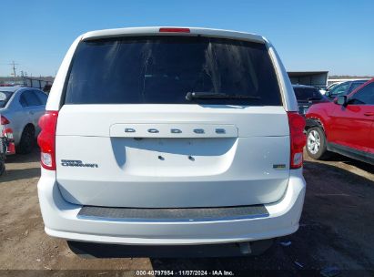 Lot #3053063054 2017 DODGE GRAND CARAVAN SE