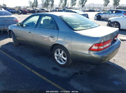 Lot #3001576888 2000 LEXUS ES 300