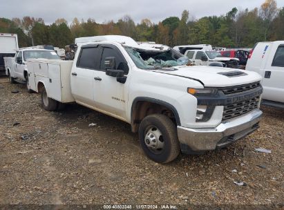 Lot #3057075829 2022 CHEVROLET SILVERADO 3500HD CHASSIS WORK TRUCK