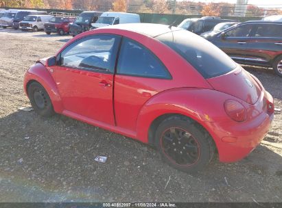 Lot #2995294540 2002 VOLKSWAGEN NEW BEETLE GL