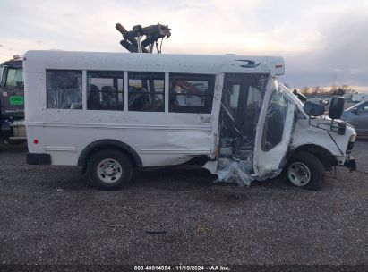 Lot #2997781018 2018 CHEVROLET EXPRESS CUTAWAY WORK VAN