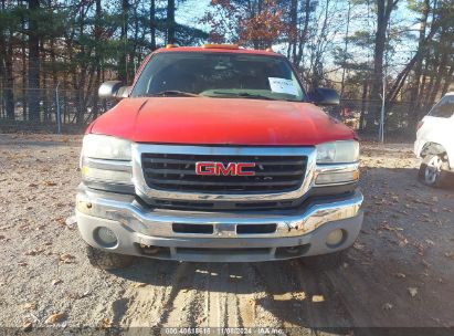 Lot #2992821393 2004 GMC SIERRA 2500HD SLE