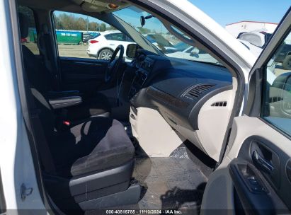 Lot #3057075630 2015 DODGE GRAND CARAVAN SE