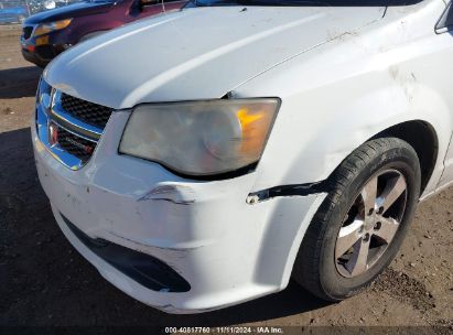 Lot #3009074028 2013 DODGE GRAND CARAVAN SE