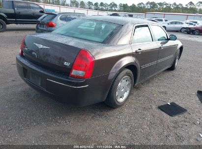 Lot #2995294020 2005 CHRYSLER 300 TOURING