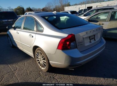 Lot #3037526050 2010 VOLVO S40 2.4I