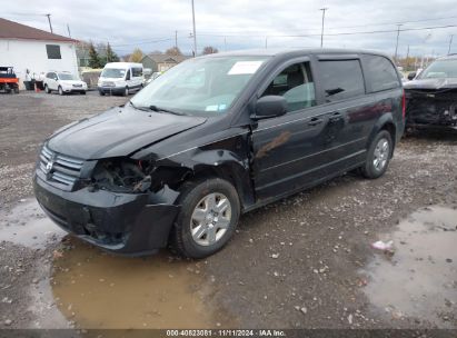 Lot #3005345305 2009 DODGE GRAND CARAVAN SE