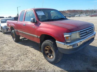 Lot #2997780943 1995 TOYOTA T100 XTRACAB DX