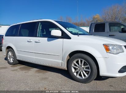 Lot #2989127220 2016 DODGE GRAND CARAVAN SXT