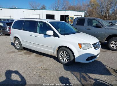 Lot #2989127220 2016 DODGE GRAND CARAVAN SXT